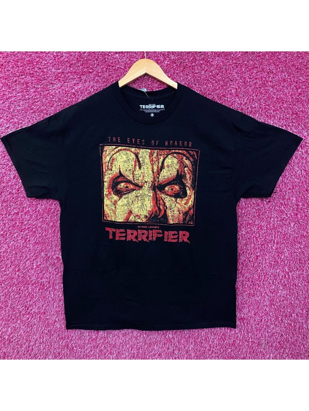 Terrifier "Eyes of Horror" Art The Clown Horror Graphic T-Shirt XL